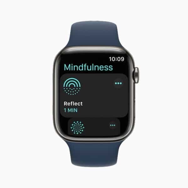 Apple Watch Series 7 45mm –GPS thumbnail 3