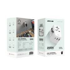 Green lion 12W Universal travel adapter thumbnail 2